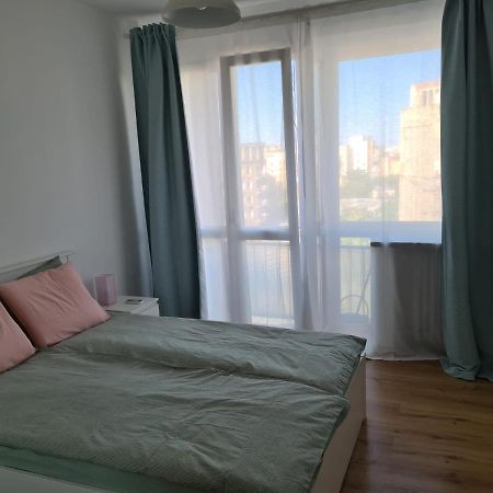 Rene'S Leisure Apartment بوخارست المظهر الخارجي الصورة